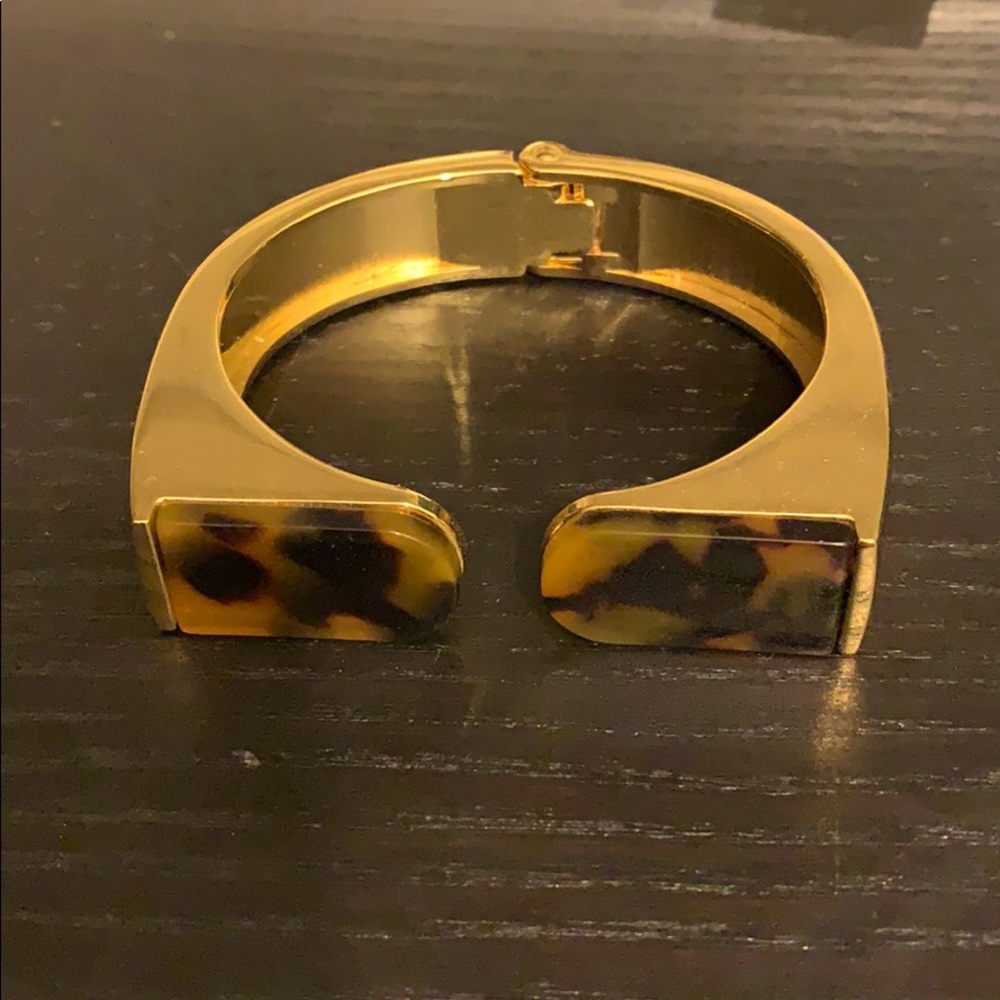 Cabi gold tortoise bangle bracelet